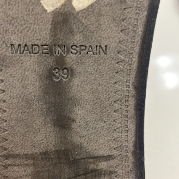 Leather boots made in Spain by Miista. Silver gray with black sole and 3” heel. - Picture 6 of 6